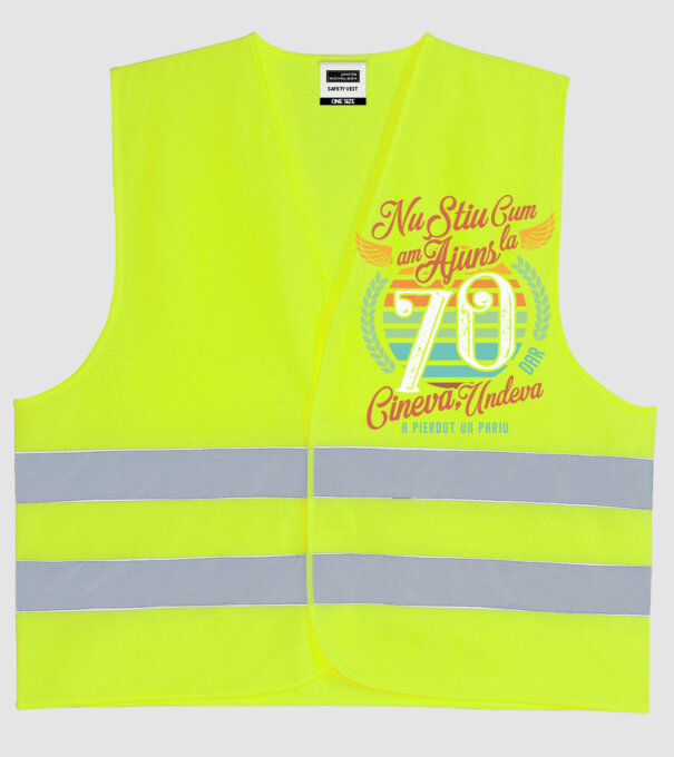 Nu știu cum am ajuns la 70, dar undeva, cineva a pierdut un pariu model galben neon pe tricou