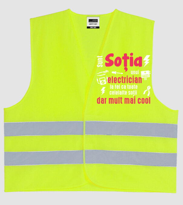 sunt soția unui electrician, la fel ca toate celelalte soții, dar mult mai cool D4337486 model galben neon pe tricou