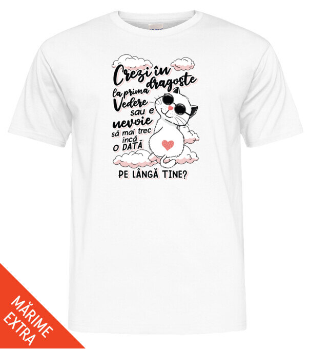  model  pe tricou