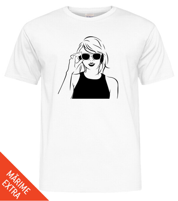  model  pe tricou