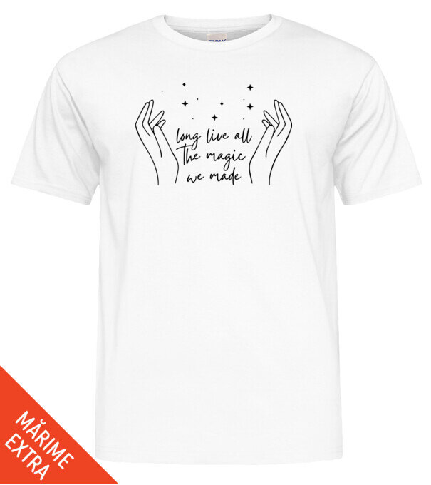  model  pe tricou