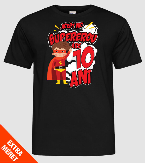 Acest mic supererou are 10 ani model negru pe tricou