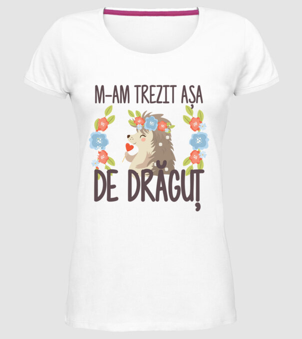M-am trezit așa de drăguț model alb pe tricou