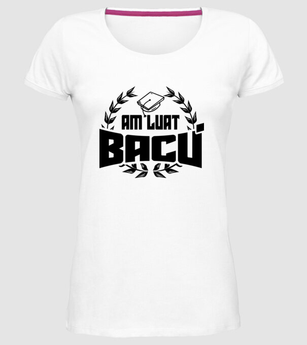 Am luat bacu model alb pe tricou