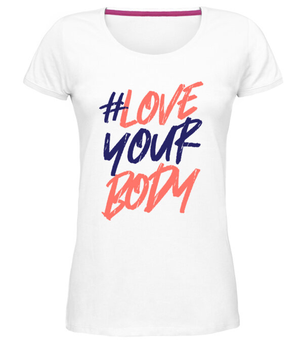  model  pe tricou