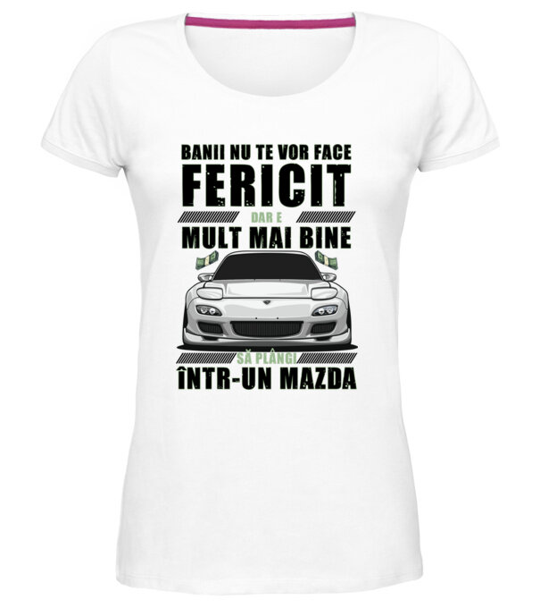  model  pe tricou