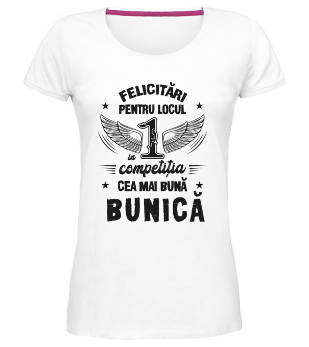  model  pe tricou