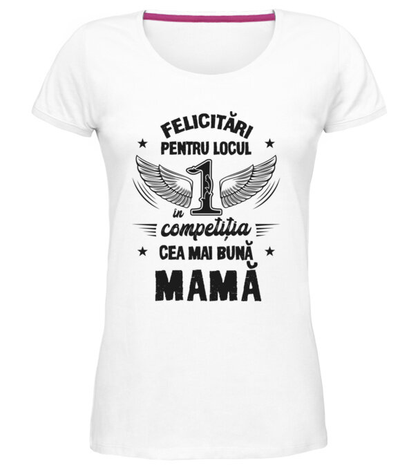  model  pe tricou