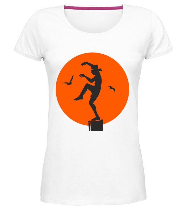  model  pe tricou