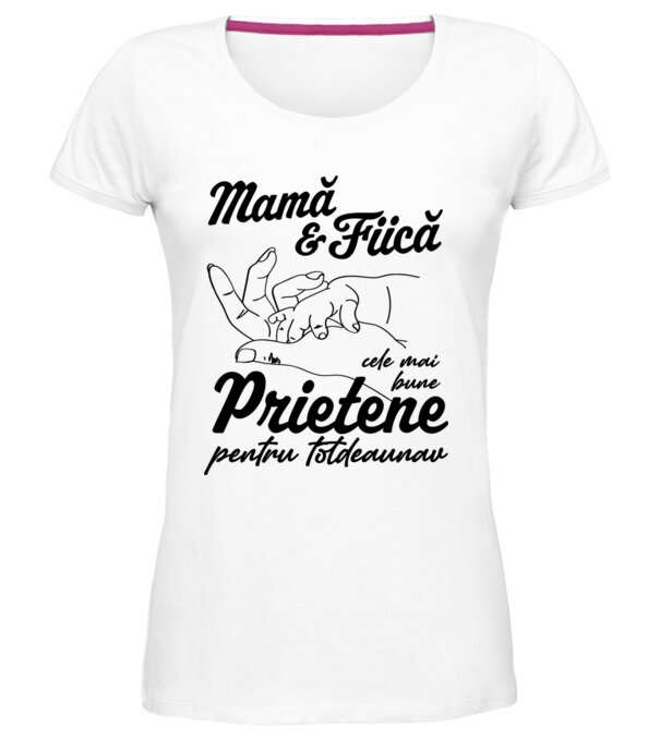  model  pe tricou