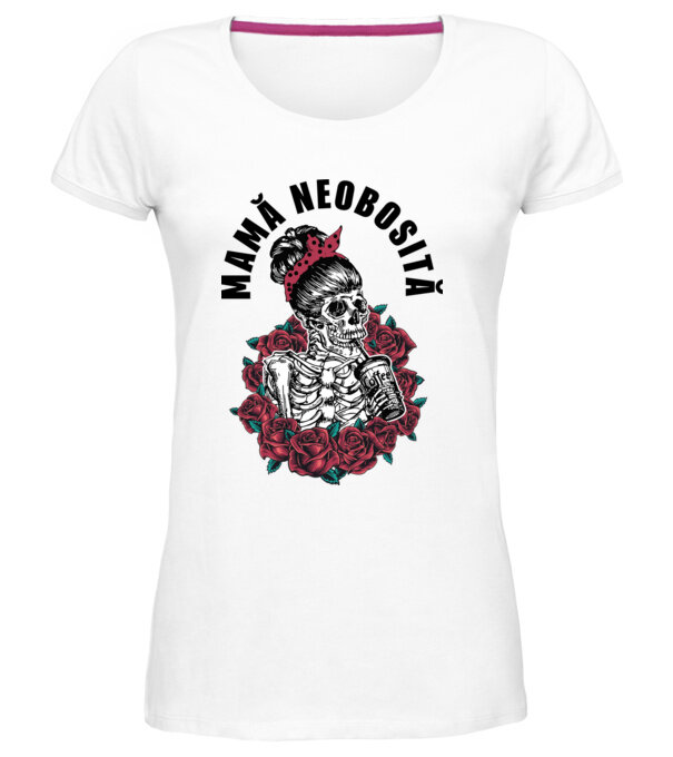  model  pe tricou
