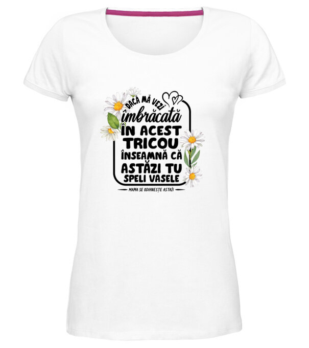  model  pe tricou
