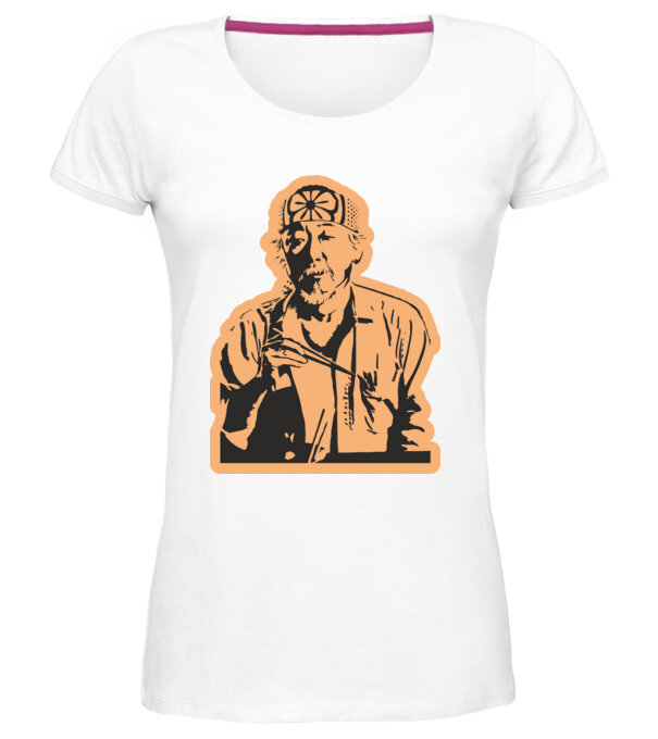  model  pe tricou