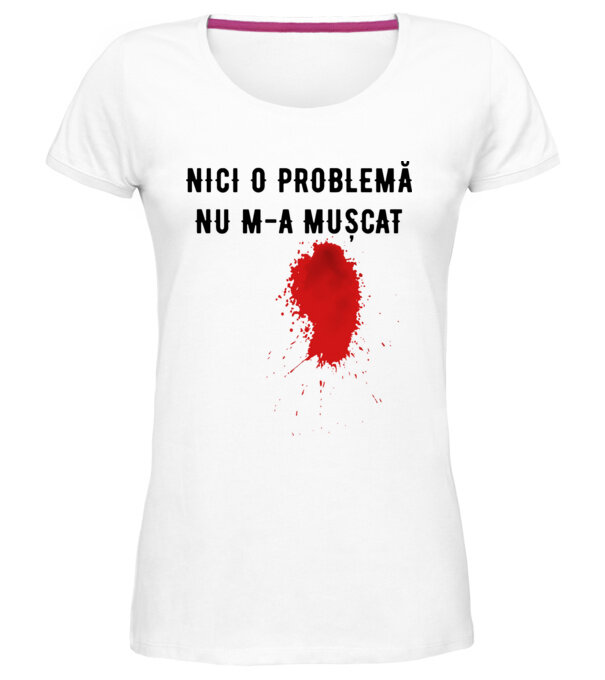  model  pe tricou