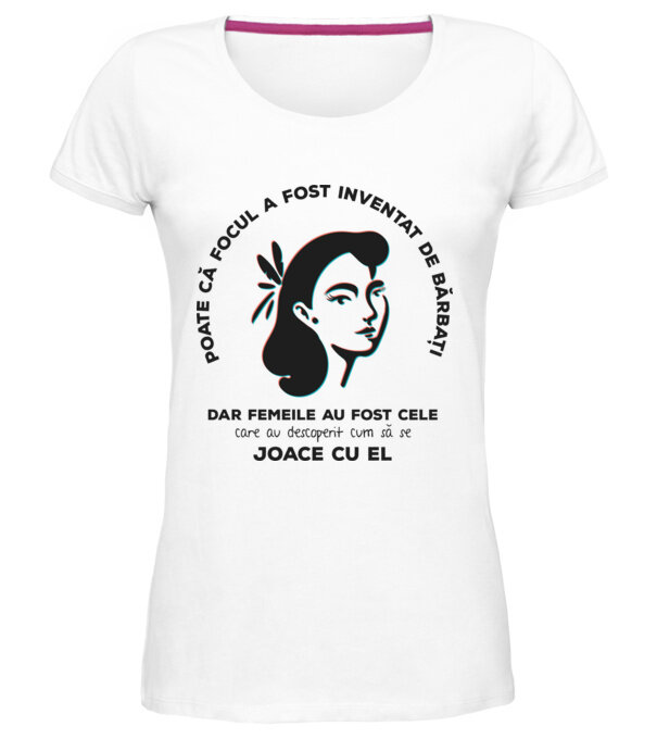  model  pe tricou