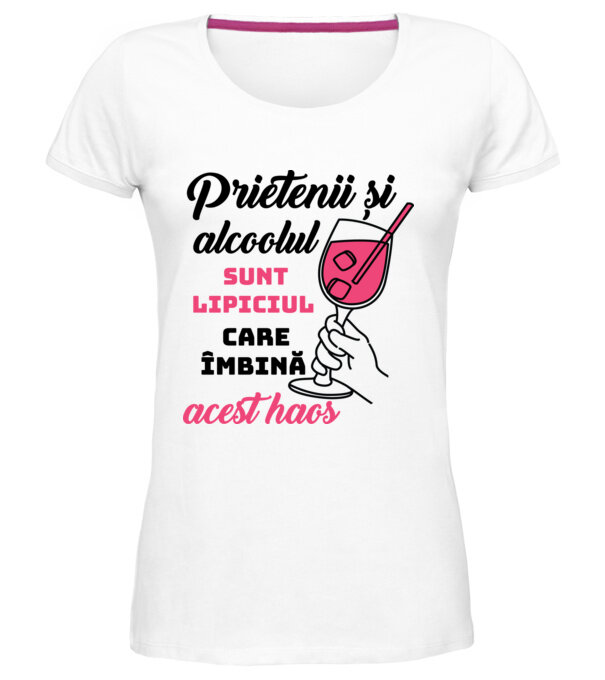  model  pe tricou
