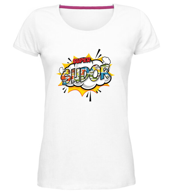  model  pe tricou
