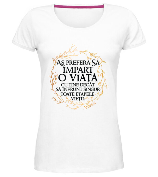  model  pe tricou