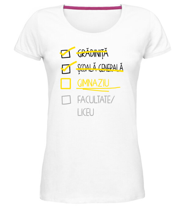  model  pe tricou