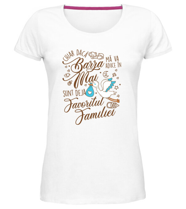  model  pe tricou