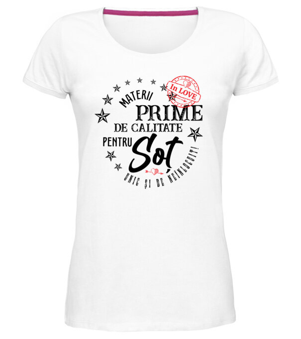  model  pe tricou