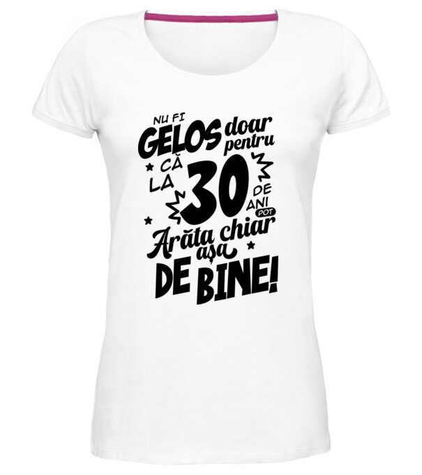  model  pe tricou