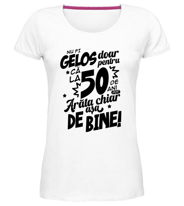  model  pe tricou