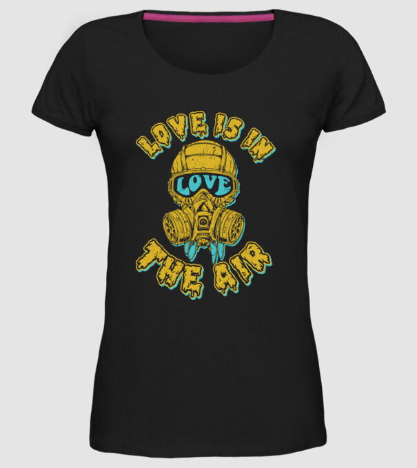Love is in the air model negru pe tricou