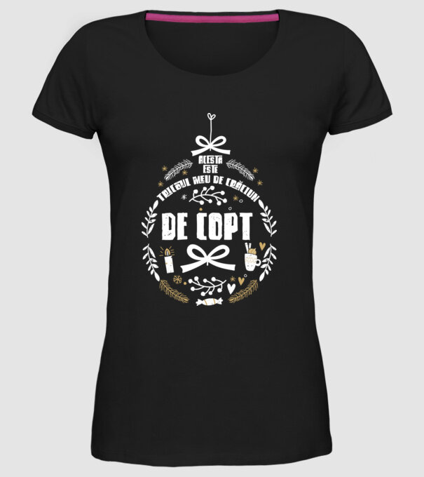 acesta este tricoul meu de Crăciun_de copt model negru pe tricou