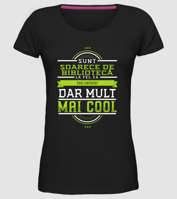 sunt șoarece de bibliotecă, la fel ca toți ceilalți, dar mult mai cool model negru pe tricou