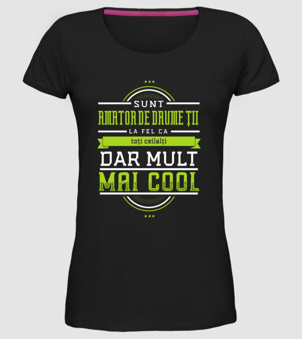 sunt un amator de drumeții, la fel ca toți ceilalți, dar mult mai cool model negru pe tricou