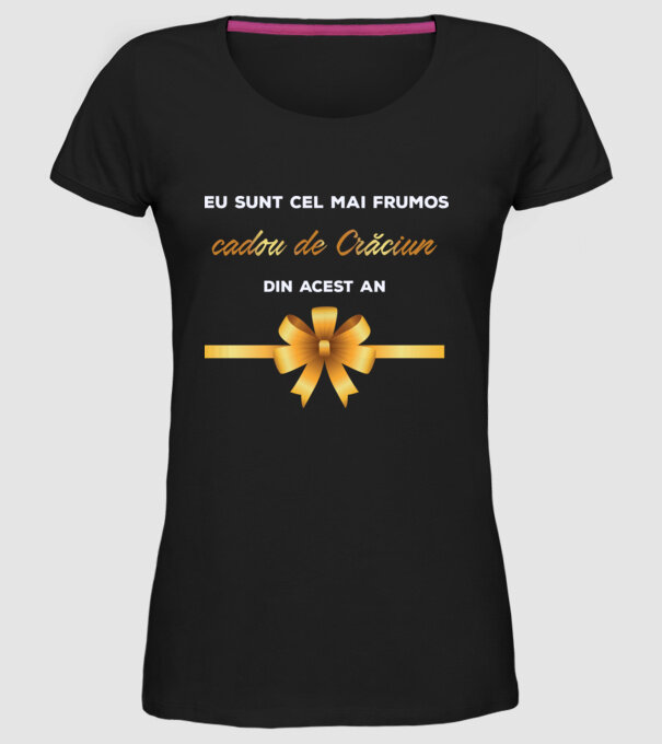 Eu sunt cel mai frumos cadou de Crăciun din acest an model negru pe tricou