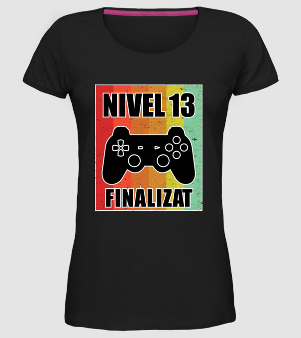 Nivel 13 finalizat model negru pe tricou