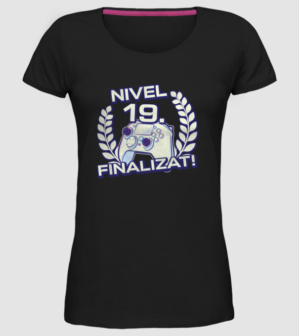 Nivel 19 finalizat! model negru pe tricou