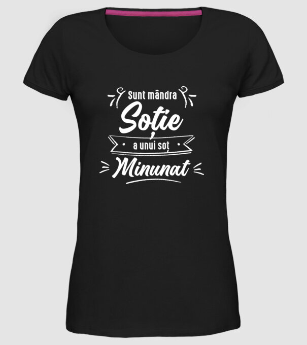 Sunt mândra soție a unui soț minunat model negru pe tricou