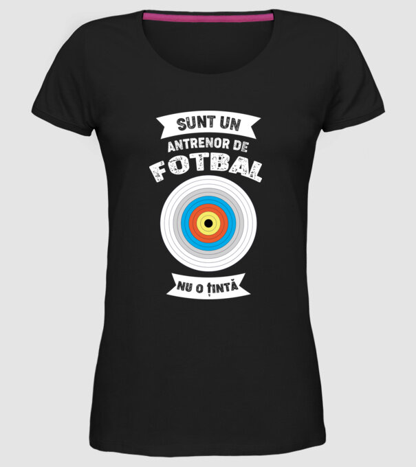 sunt un antrenor de fotbal, nu o țintă model negru pe tricou