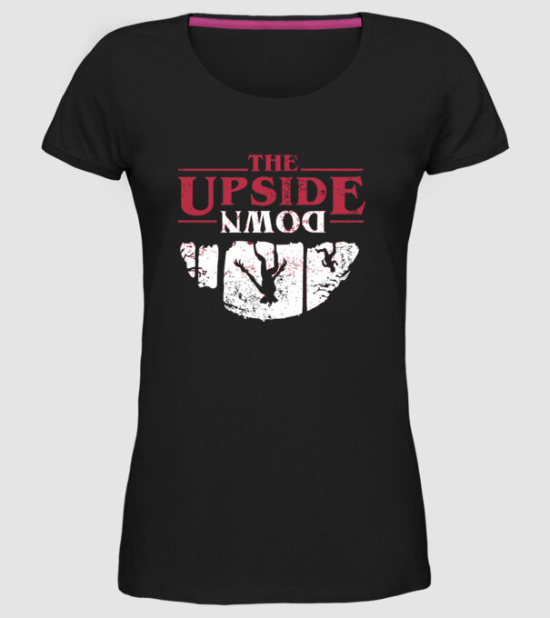the upside down logo model negru pe tricou