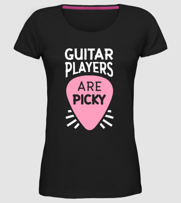 Picky model negru pe tricou