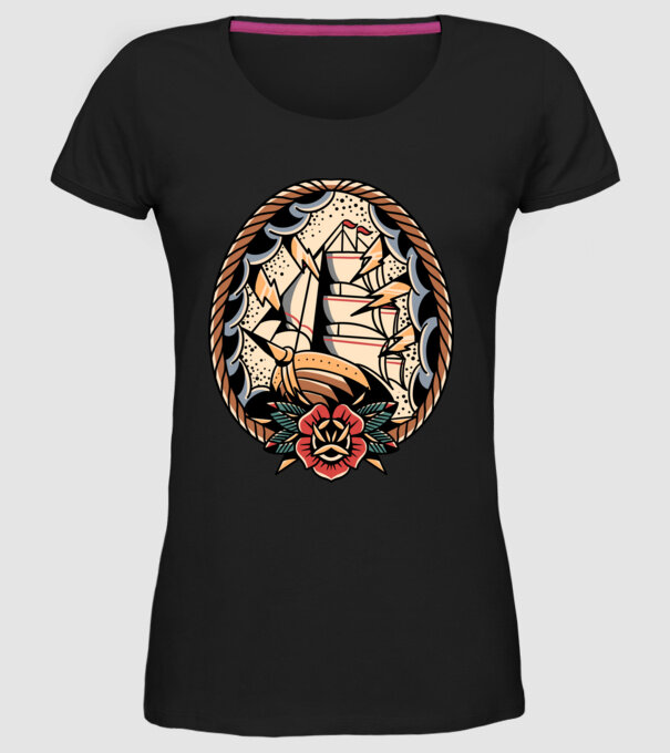 Vapoare model negru pe tricou