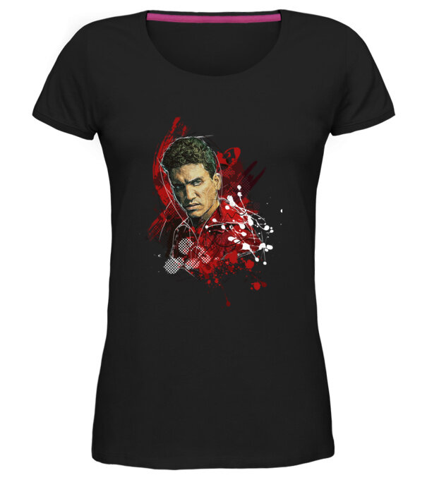  model  pe tricou