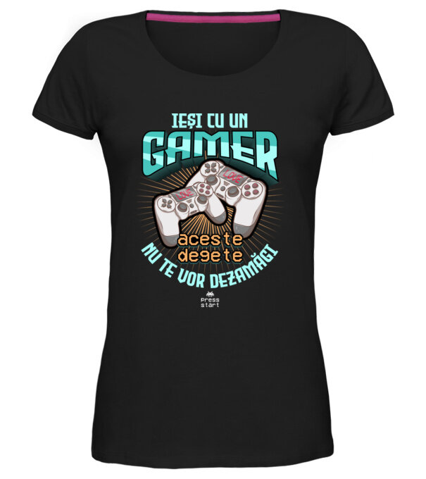  model  pe tricou