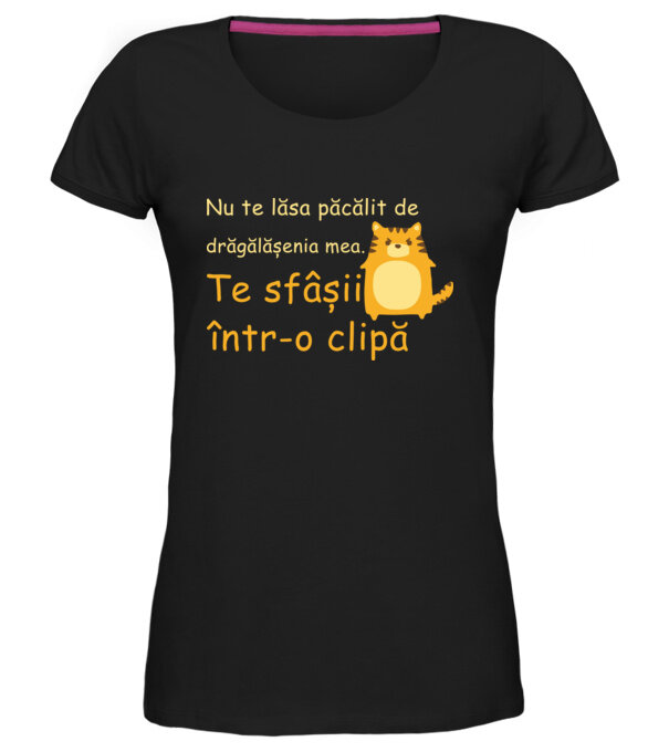  model  pe tricou