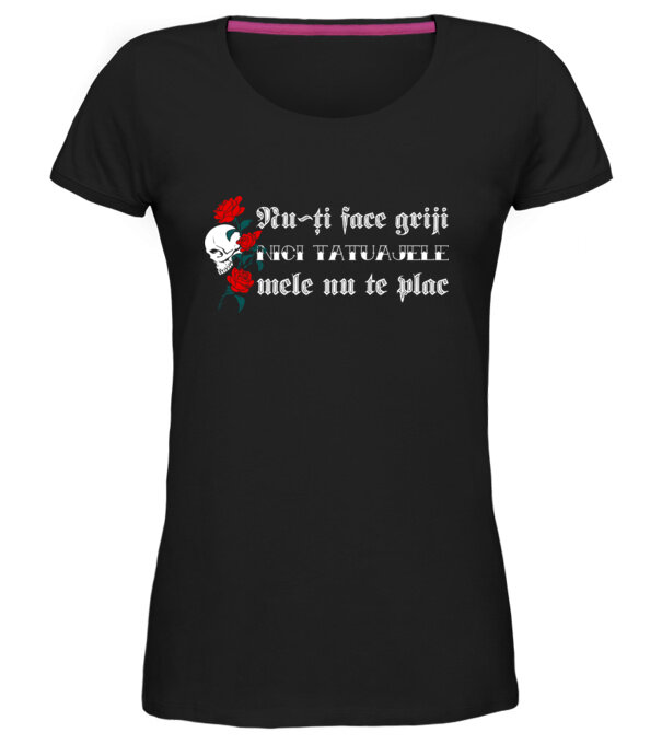  model  pe tricou