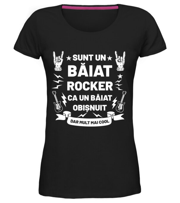 model  pe tricou