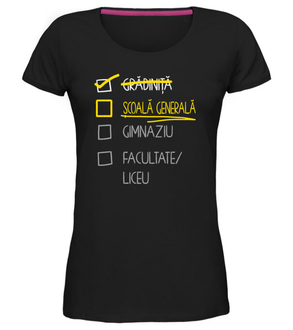  model  pe tricou