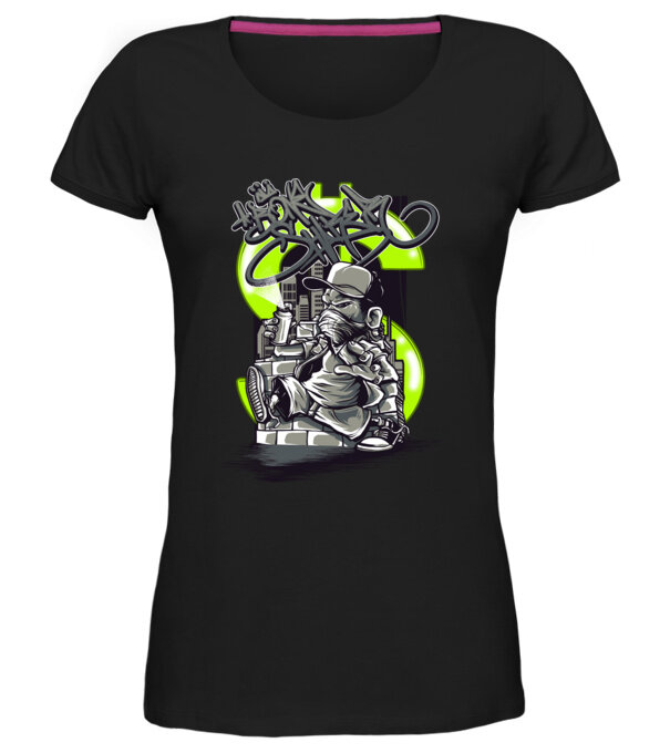  model  pe tricou