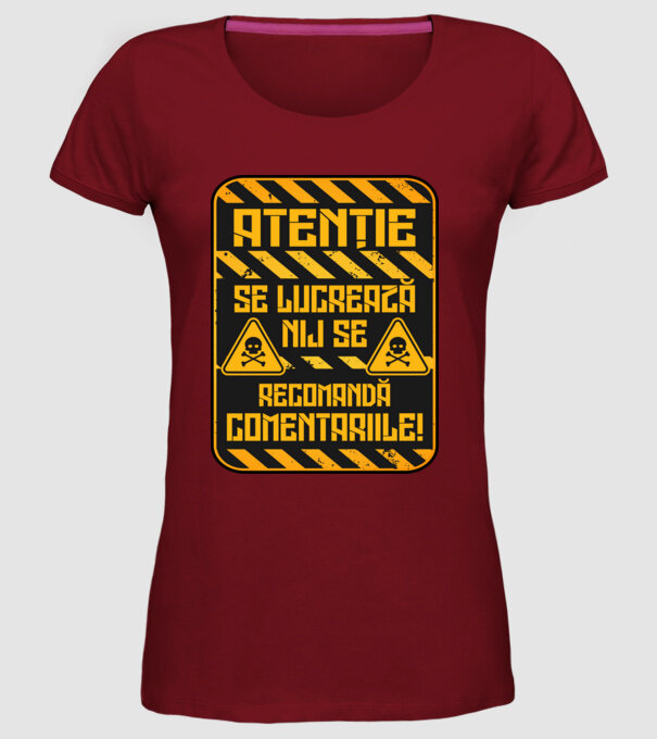 Nu se recomandă comentariile D9233657 model bordo pe tricou
