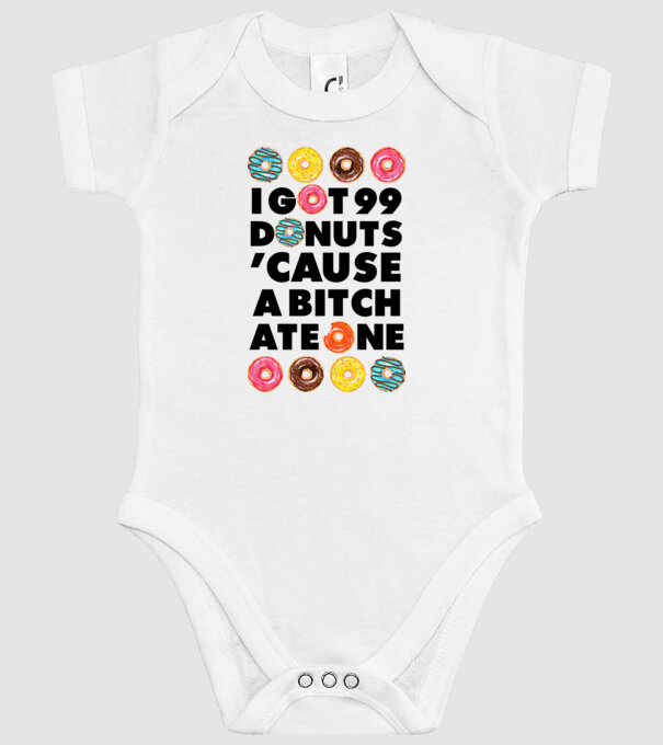 A bitch eat one model alb pe tricou