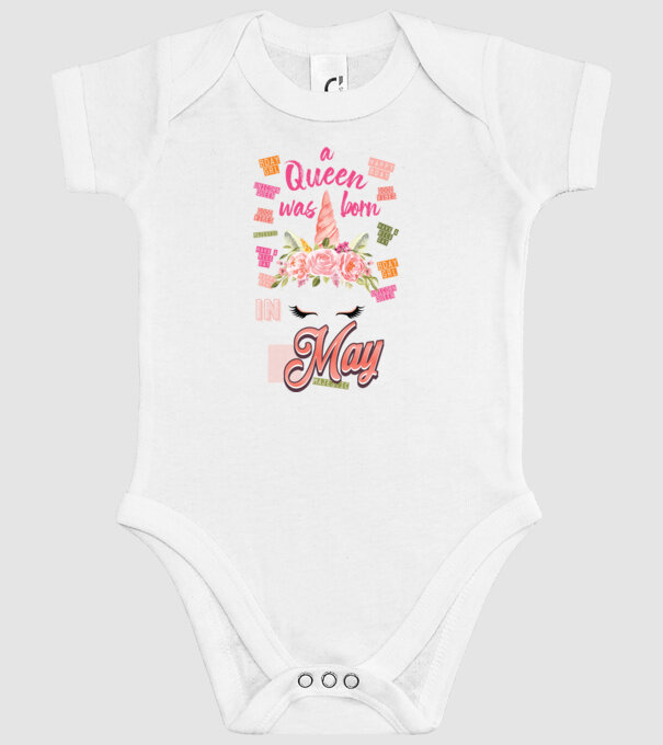 A queen was born in MÁJUS model alb pe tricou