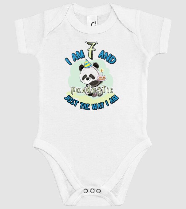 PANDASTIC 7 model alb pe tricou